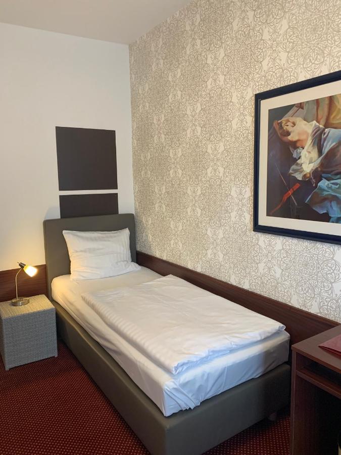 Hotel Germania Cologne Luaran gambar